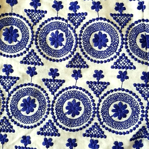 Zara NWOT Embroidered Mediterranean Style Shorts - Picture 3 of 9